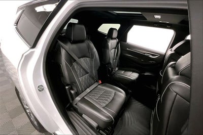 2022 Buick Enclave Avenir