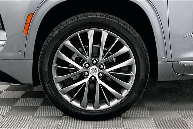 2025 Buick Enclave Avenir AWD - Super Cruise Pkg - Htd/Cooled Massaging Seat