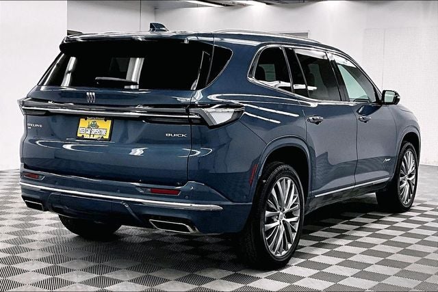 2025 Buick Enclave Avenir