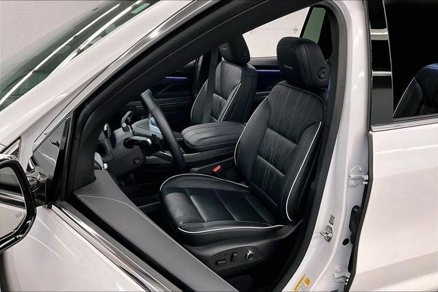 2025 Buick Enclave Avenir AWD - Super Cruise - Htd/Cooled Massaging Leather