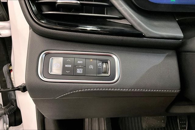 2025 Buick Enclave Avenir AWD - Super Cruise - Htd/Cooled Massaging Leather