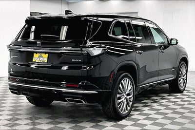 2025 Buick Enclave Avenir AWD - Pano Roof - Htd/Cooled Massaging Seats