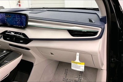 2025 Buick Enclave Avenir AWD - Pano Roof - Htd/Cooled Massaging Seats