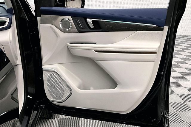 2025 Buick Enclave Avenir AWD - Pano Roof - Htd/Cooled Massaging Seats