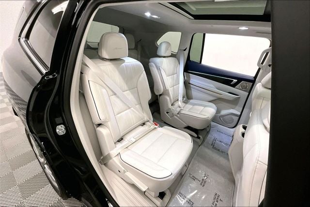 2025 Buick Enclave Avenir AWD - Pano Roof - Htd/Cooled Massaging Seats