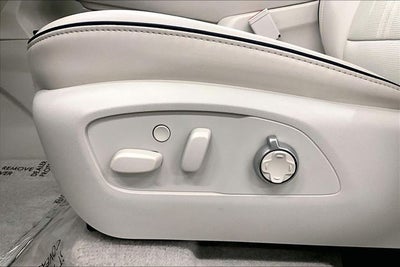 2025 Buick Enclave Avenir AWD - Pano Roof - Htd/Cooled Massaging Seats