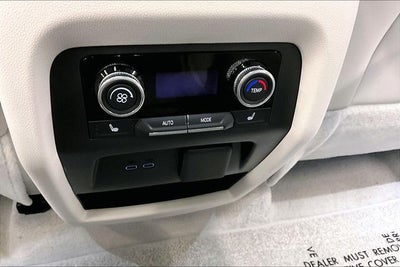 2025 Buick Enclave Avenir AWD - Pano Roof - Htd/Cooled Massaging Seats