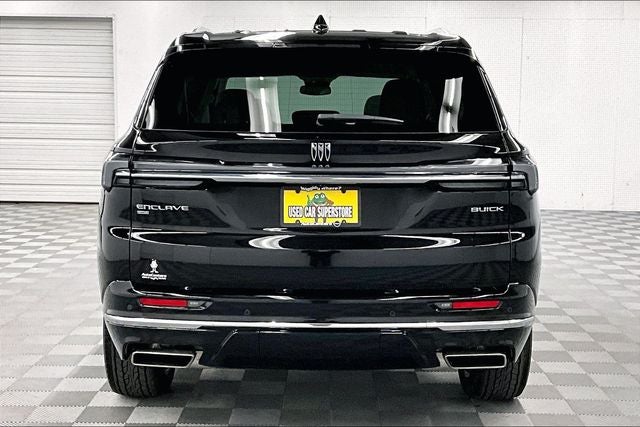 2025 Buick Enclave Avenir AWD - Pano Roof - Htd/Cooled Massaging Seats