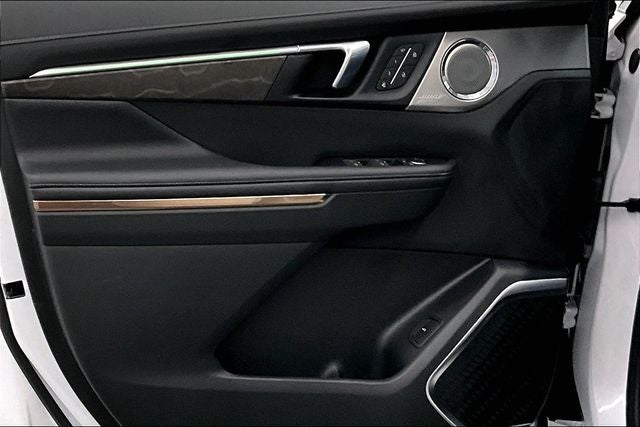 2025 Buick Enclave Avenir AWD-Super Cruise-Htd/Cooled Massaging Seats