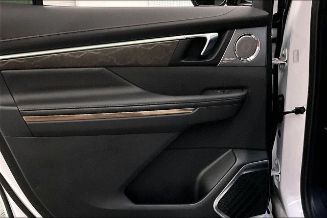 2025 Buick Enclave Avenir AWD-Super Cruise-Htd/Cooled Massaging Seats
