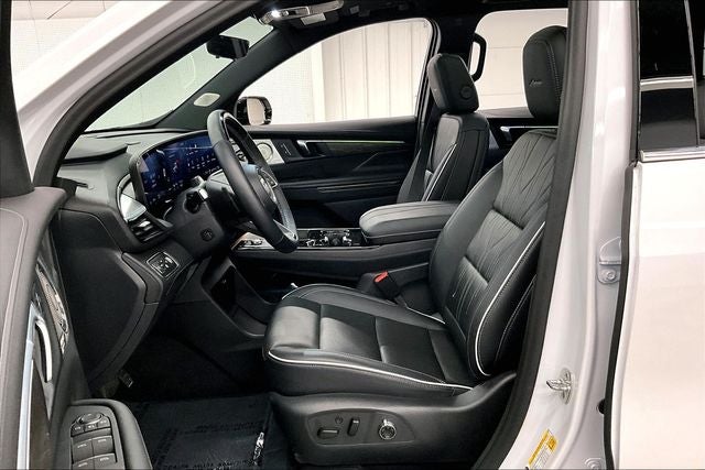 2025 Buick Enclave Avenir AWD-Super Cruise-Htd/Cooled Massaging Seats