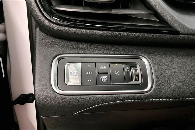 2025 Buick Enclave Avenir AWD-Super Cruise-Htd/Cooled Massaging Seats
