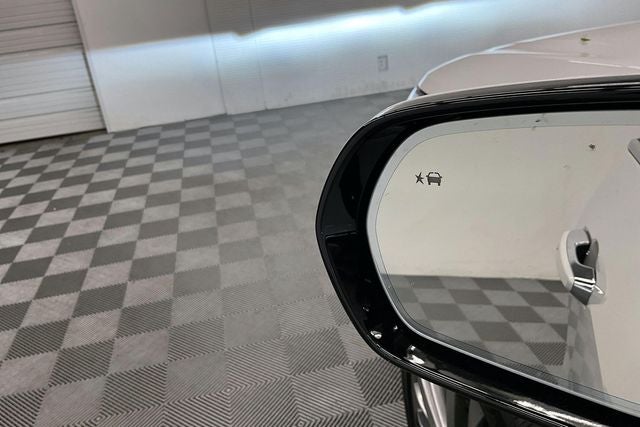 2025 Buick Enclave Avenir AWD-Super Cruise-Htd/Cooled Massaging Seats