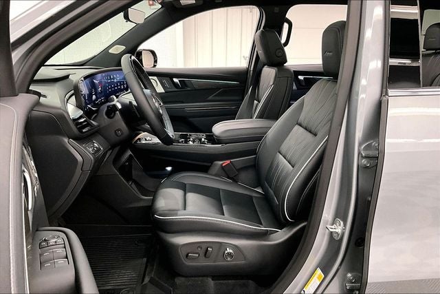 2025 Buick Enclave Avenir AWD - Super Cruise - Htd/Cooled Massaging Leather