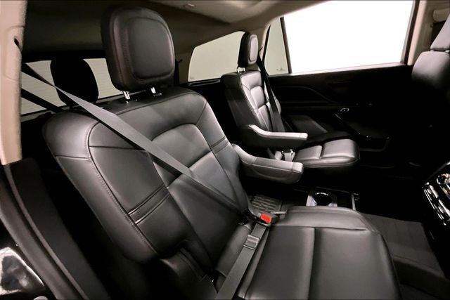 2023 Lincoln Aviator Standard AWD - Pano Roof - Htd Leather - 20'' Wheels