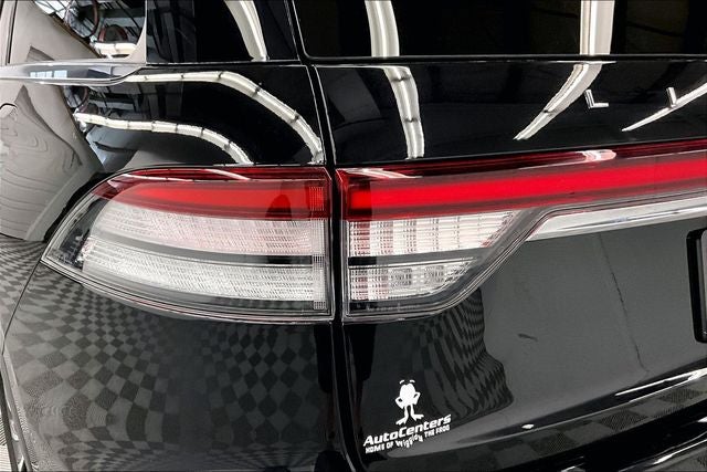 2023 Lincoln Aviator Standard AWD - Pano Roof - Htd Leather - 20'' Wheels