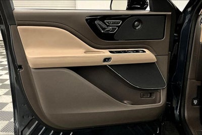 2024 Lincoln Aviator Reserve AWD - Pano Roof - Htd/Cooled Leather - 22'' Wheels