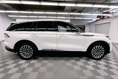 2022 Lincoln Aviator Reserve AWD-Pano Roof-Adaptive Cruise-Htd Leather