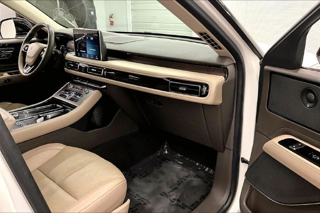 2022 Lincoln Aviator Reserve AWD-Pano Roof-Adaptive Cruise-Htd Leather