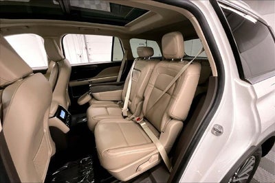 2022 Lincoln Aviator Reserve AWD-Pano Roof-Adaptive Cruise-Htd Leather