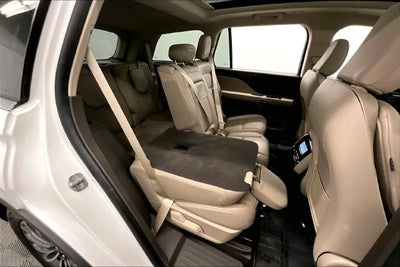 2022 Lincoln Aviator Reserve AWD-Pano Roof-Adaptive Cruise-Htd Leather