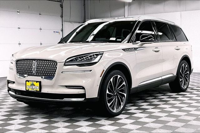 2023 Lincoln Aviator Reserve AWD - Pano Roof - Htd/Cooled Massaging Leather