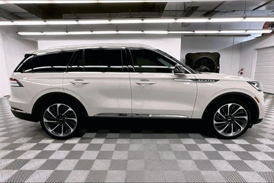 2023 Lincoln Aviator Reserve AWD - Pano Roof - Htd/Cooled Massaging Leather