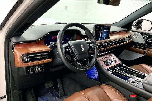 2023 Lincoln Aviator Reserve AWD - Pano Roof - Htd/Cooled Massaging Leather