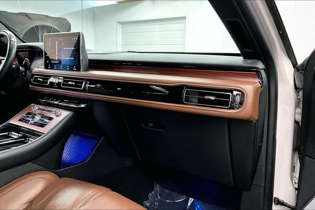 2023 Lincoln Aviator Reserve AWD - Pano Roof - Htd/Cooled Massaging Leather