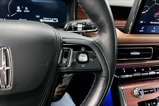 2023 Lincoln Aviator Reserve AWD - Pano Roof - Htd/Cooled Massaging Leather
