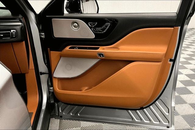 2023 Lincoln Aviator Black Label AWD - Pano Roof - Htd/Cooled Massaging Seats