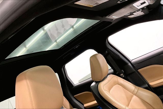 2022 Lincoln Corsair Reserve Pano Roof-Adaptive Cruise-Htd/Cooled Leather