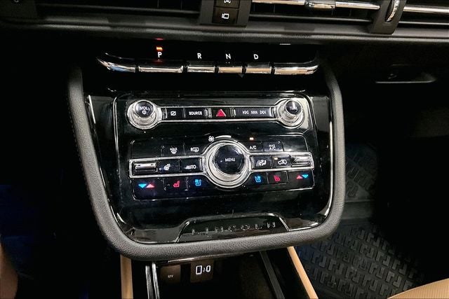 2022 Lincoln Corsair Reserve Pano Roof-Adaptive Cruise-Htd/Cooled Leather