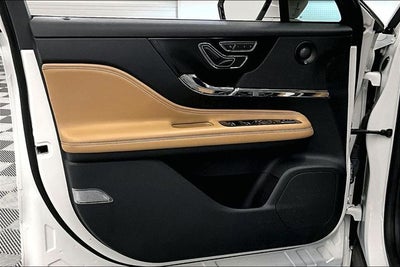 2021 Lincoln Corsair Reserve AWD - Pano Roof - Htd/Cooled Leather - Adaptive Cr