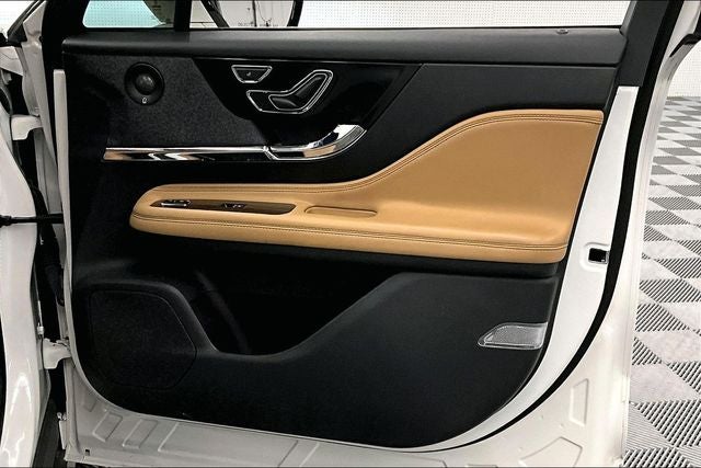 2021 Lincoln Corsair Reserve AWD - Pano Roof - Htd/Cooled Leather - Adaptive Cr