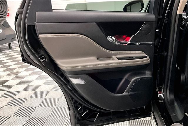 2023 Lincoln Corsair Reserve AWD - Pano Roof - Htd/Cooled Leather