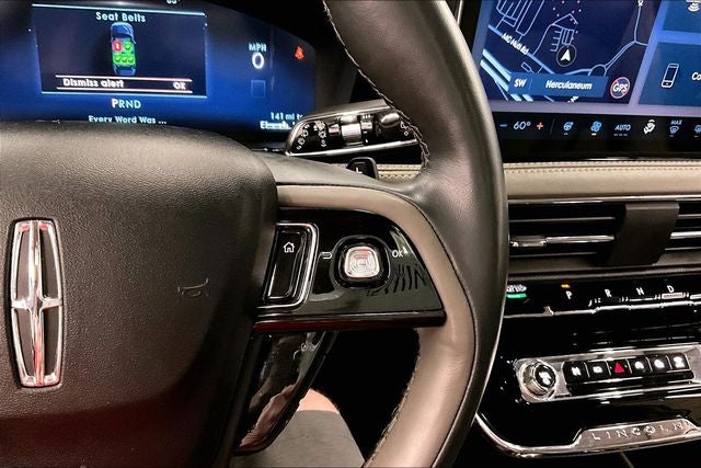 2023 Lincoln Corsair Reserve AWD - Pano Roof - Htd/Cooled Leather