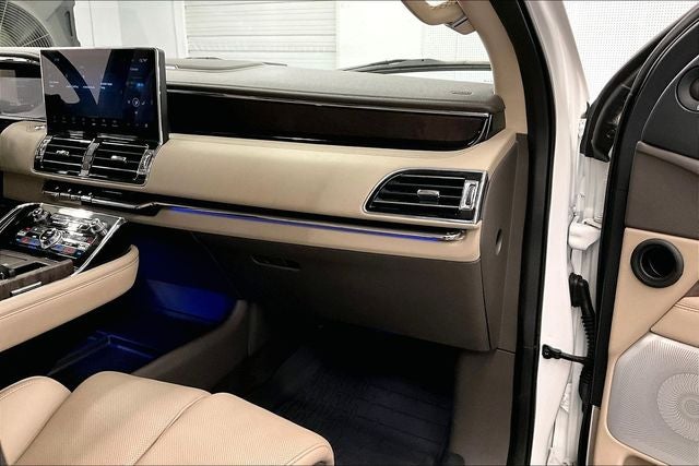 2023 Lincoln Navigator Reserve