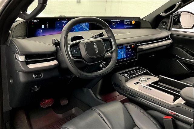 2025 Lincoln Navigator Reserve 4x4 - Jet Appearance Pkg - Pano Roof - 22'' Wheels