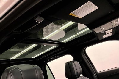 2025 Lincoln Navigator Reserve 4x4 - Jet Appearance Pkg - Pano Roof - 22'' Wheels