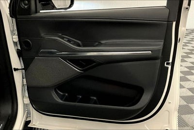 2025 Lincoln Navigator Reserve 4x4 - Jet Appearance Pkg - Pano Roof - 22'' Wheels