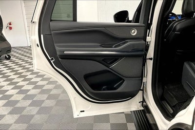 2025 Lincoln Navigator Reserve 4x4 - Jet Appearance Pkg - Pano Roof - 22'' Wheels