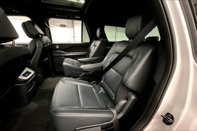 2025 Lincoln Navigator Reserve 4x4 - Jet Appearance Pkg - Pano Roof - 22'' Wheels