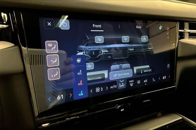 2025 Lincoln Navigator Reserve 4x4 - Jet Appearance Pkg - Pano Roof - 22'' Wheels