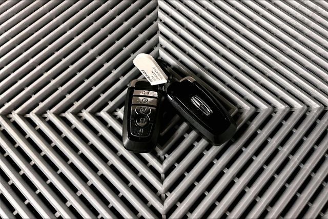 2024 Lincoln Navigator Reserve 4x4 - Pano Roof - Htd/Cooled Leather - 22'' Wheels