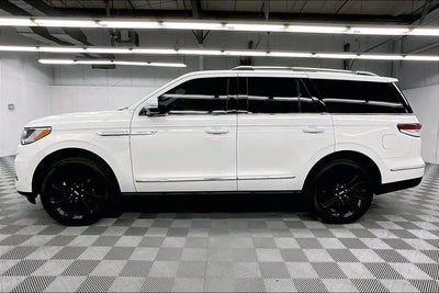 2024 Lincoln Navigator Reserve 4x4 - Pano Roof - Htd/Cooled Leather - 22'' Wheels
