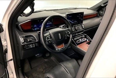 2024 Lincoln Navigator Reserve 4x4 - Pano Roof - Htd/Cooled Leather - 22'' Wheels