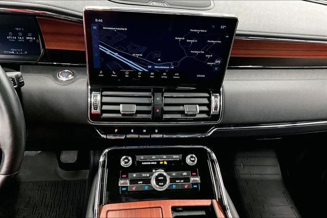 2024 Lincoln Navigator Reserve 4x4 - Pano Roof - Htd/Cooled Leather - 22'' Wheels