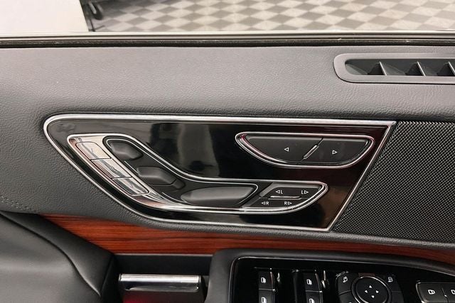 2024 Lincoln Navigator Reserve 4x4 - Pano Roof - Htd/Cooled Leather - 22'' Wheels