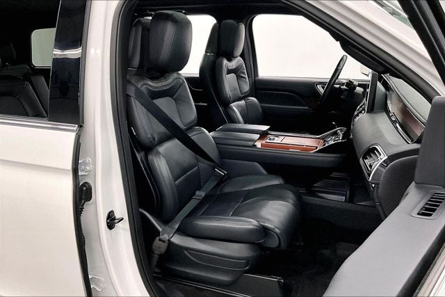 2024 Lincoln Navigator Reserve 4x4 - Pano Roof - Htd/Cooled Leather - 22'' Wheels